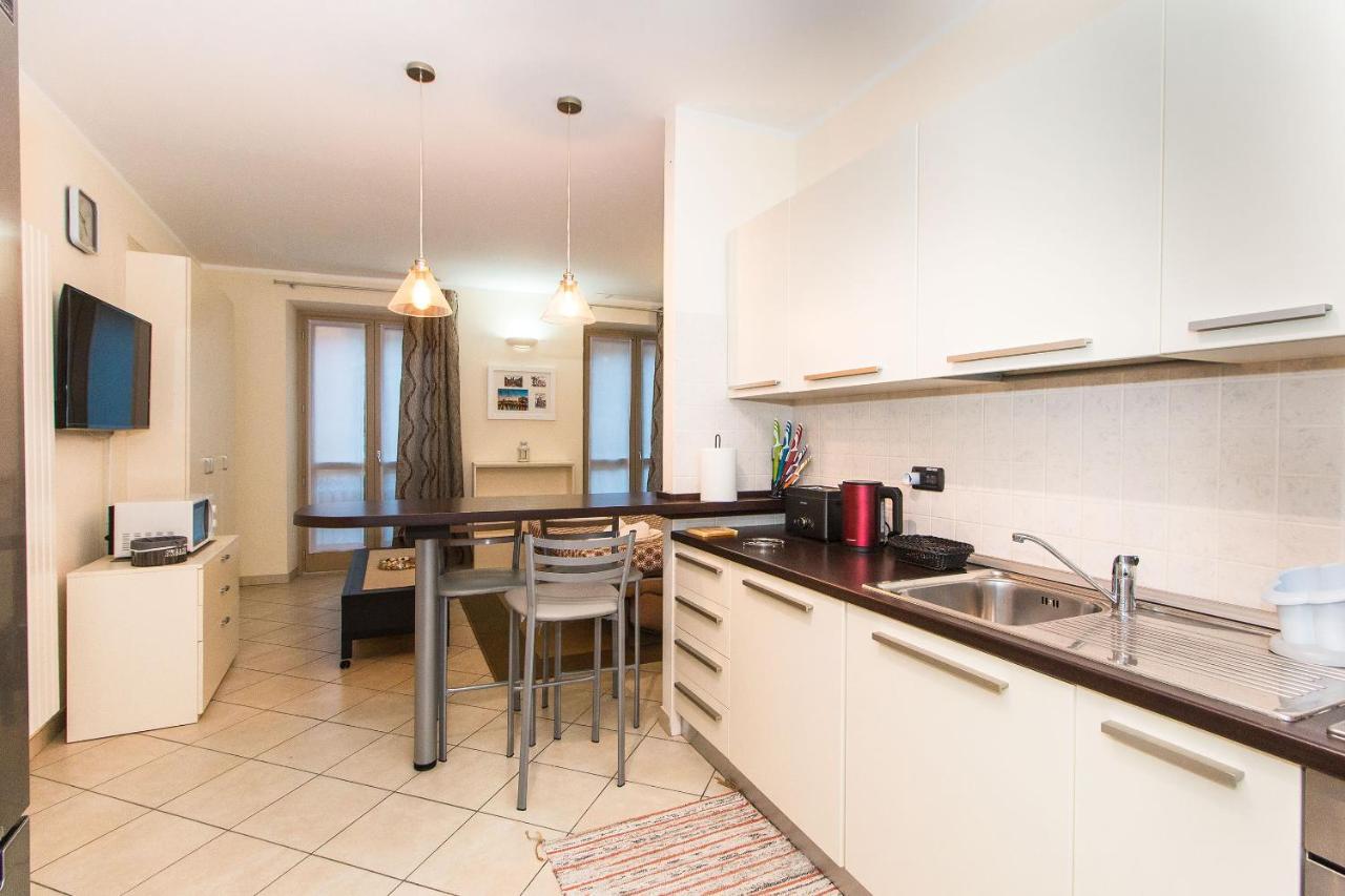 Piazza Statuto Functional Studio Торино Екстериор снимка